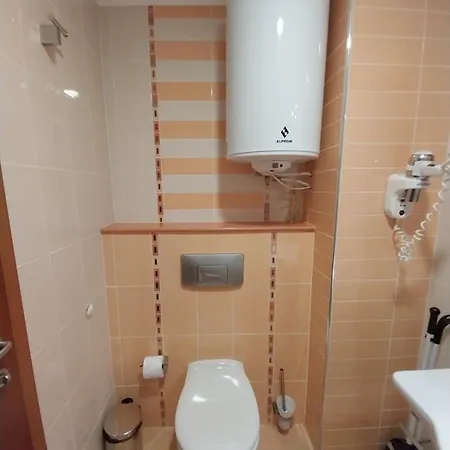 Private Studio In Emerald Beach Апарт-отель 5*