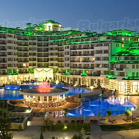 Апарт-отель Private Studio In Emerald Beach Равда