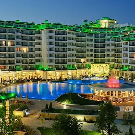 Апарт-отель Private Studio In Emerald Beach
