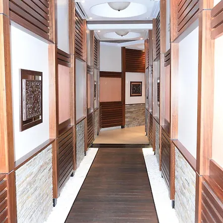 Апарт-отель Private Studio In Emerald Beach 5*